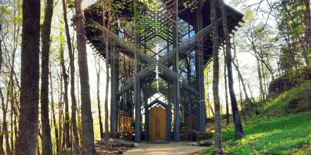 13 Must-Post Instagrammable Spots in Eureka Springs 3 Instagrammable Eureka Springs scaled 1