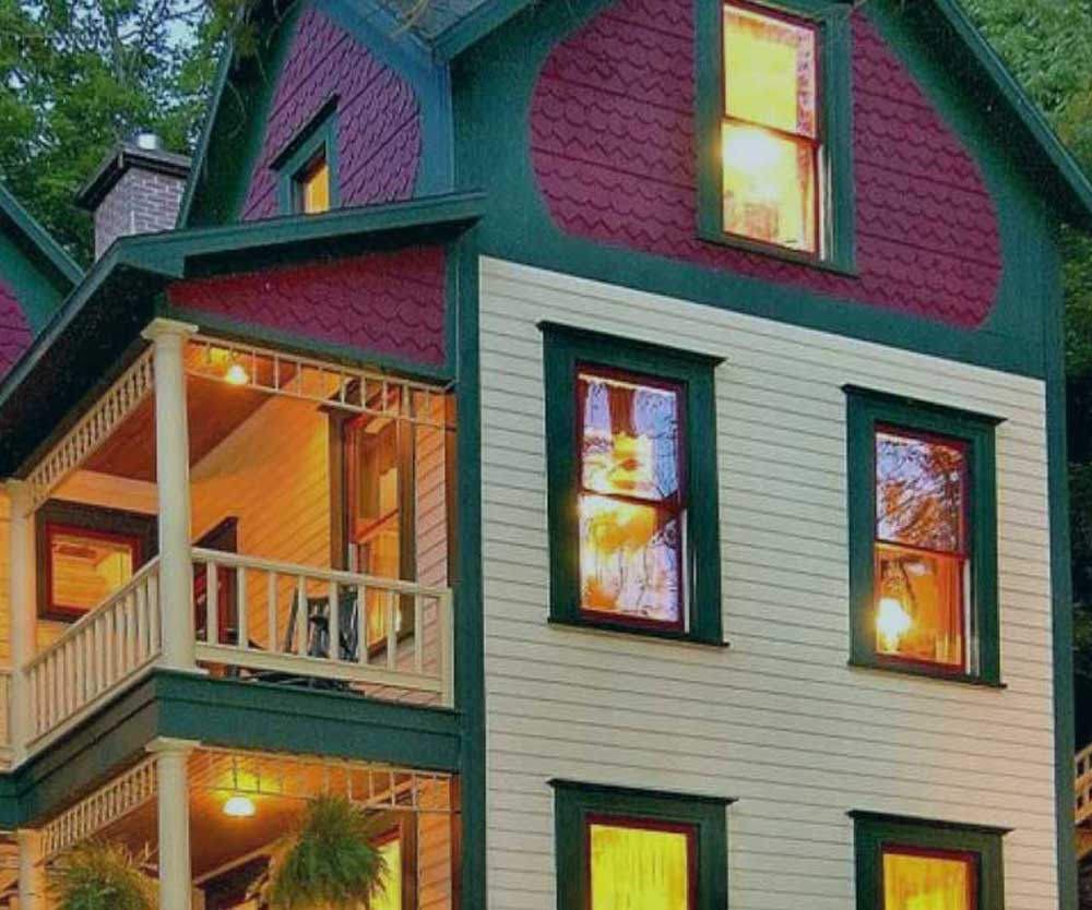 bed breakfast pg