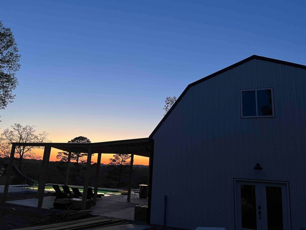 barnandpool